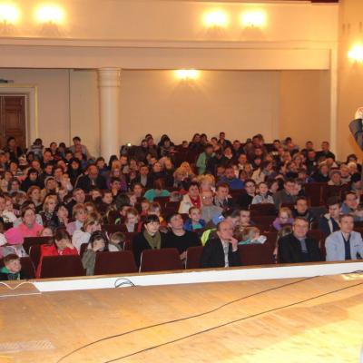 18056285 1901459580124492 3025246680458685287 O1