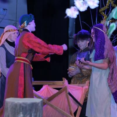 26198202 2023338087936640 355582869531340931 O